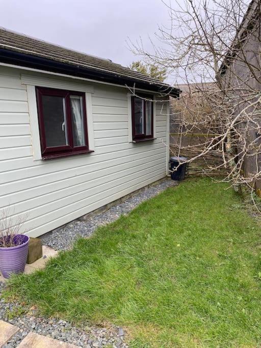 Idyllic Cornish Retreat At Puffin Lodge هيلستون المظهر الخارجي الصورة